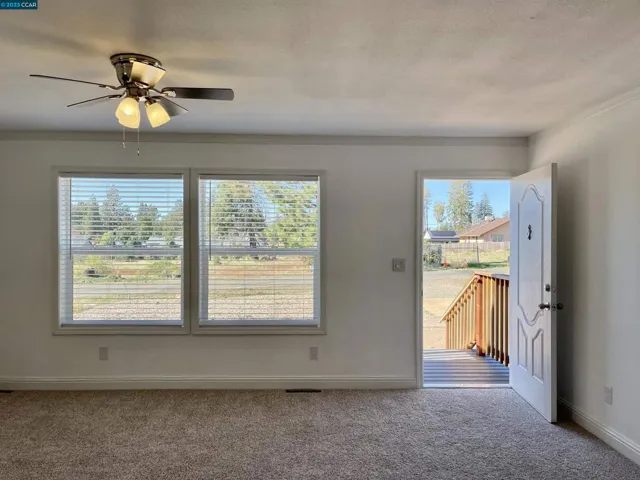 6174 Alamo Way, Paradise, California 95969-4203