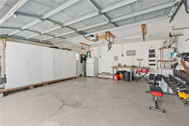 1213 Mccormack Lane, Costa Mesa, California 92626