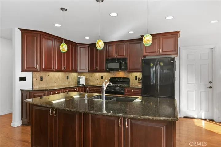1213 Mccormack Lane, Costa Mesa, California 92626
