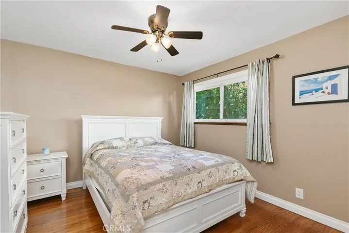 1213 Mccormack Lane, Costa Mesa, California 92626