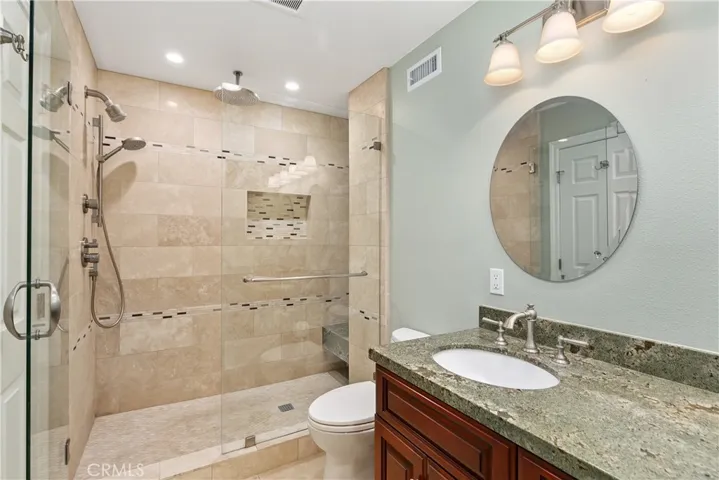 1213 Mccormack Lane, Costa Mesa, California 92626