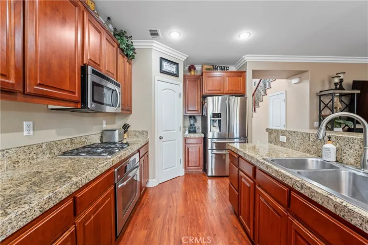 561 Canterbury Circle, Vacaville, California 95687