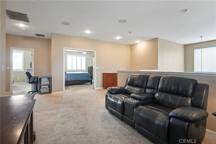 561 Canterbury Circle, Vacaville, California 95687