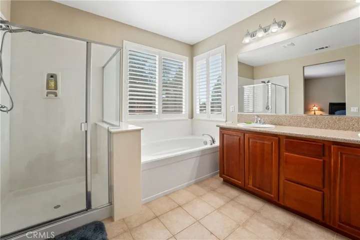 561 Canterbury Circle, Vacaville, California 95687