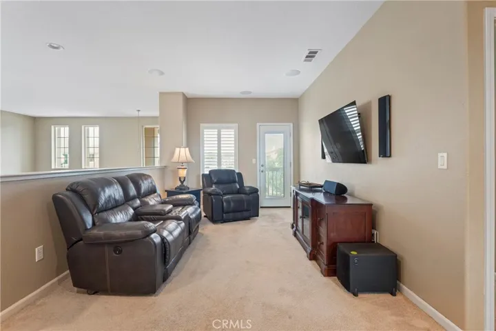 561 Canterbury Circle, Vacaville, California 95687