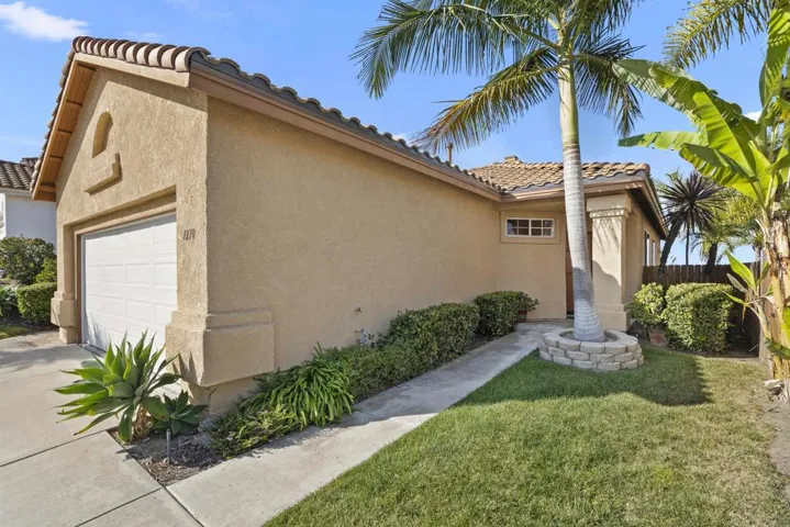 1270 Via Angelica, Vista, California 92081