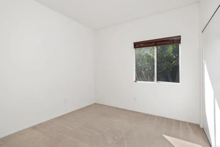 1270 Via Angelica, Vista, California 92081