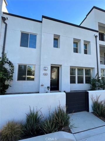 240 Harringay, Irvine, California 92618