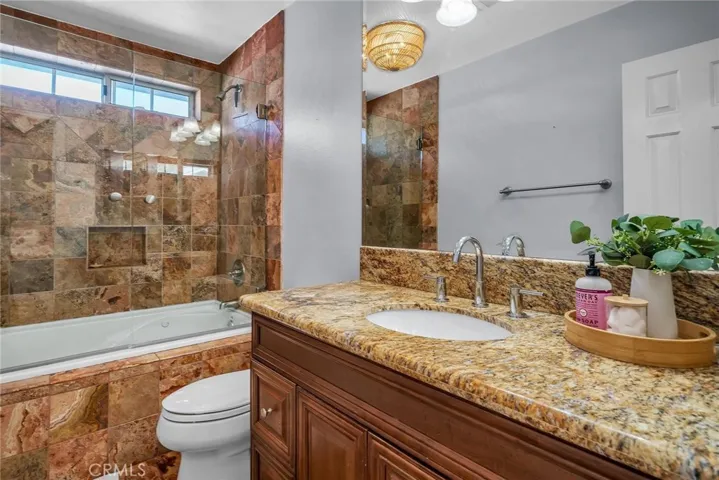 1005 S Catalina Avenue Unit A, Redondo Beach, California 90277