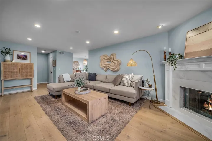 1005 S Catalina Avenue Unit A, Redondo Beach, California 90277