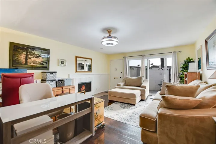 659 S Indian Hill Boulevard C, Claremont, California 91711