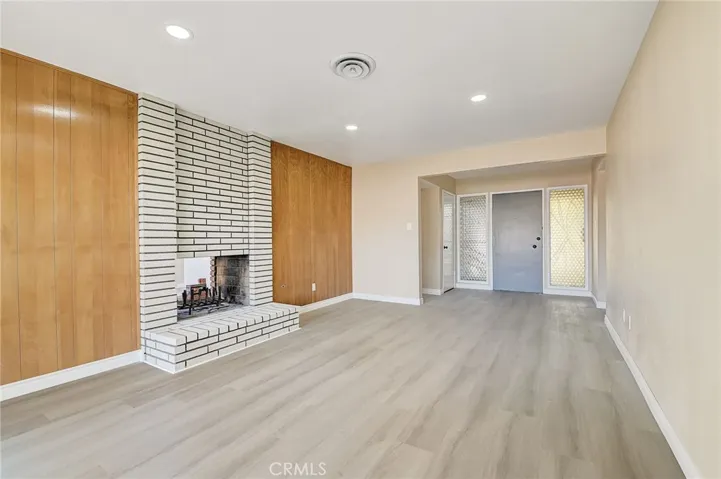 513 W Avenue J11, Lancaster, California 93534