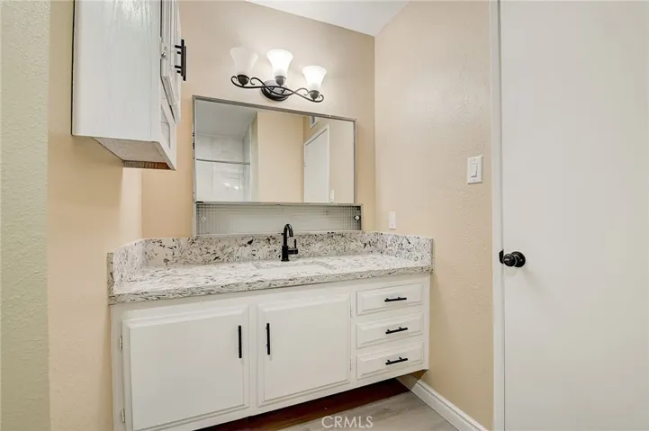 513 W Avenue J11, Lancaster, California 93534