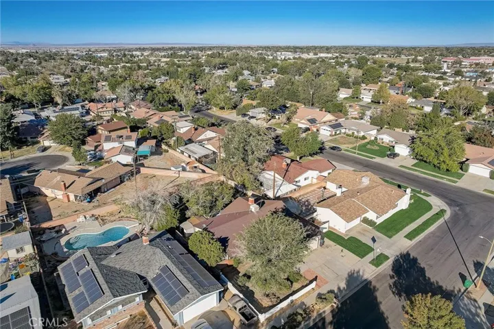 513 W Avenue J11, Lancaster, California 93534