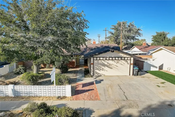 513 W Avenue J11, Lancaster, California 93534