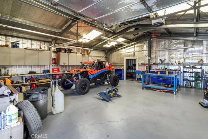 14389 Musgrave Road, Oak Hills, California 92344