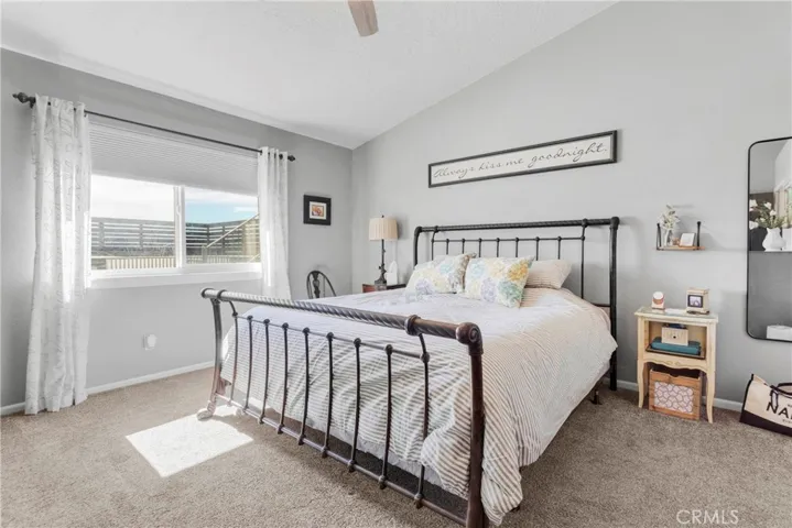 14389 Musgrave Road, Oak Hills, California 92344