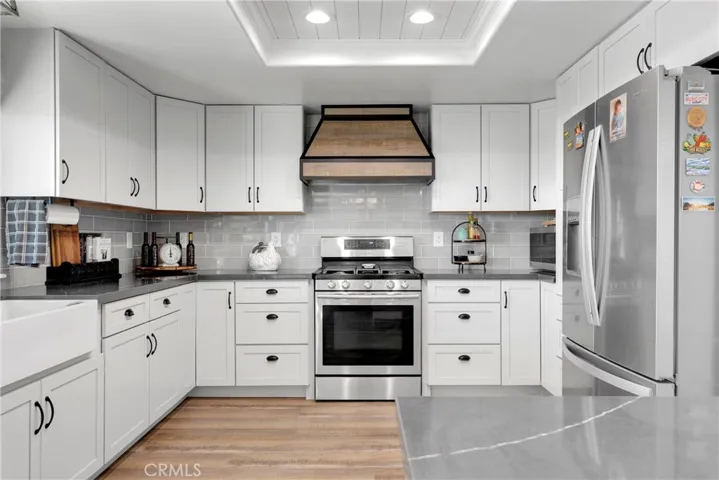 14389 Musgrave Road, Oak Hills, California 92344