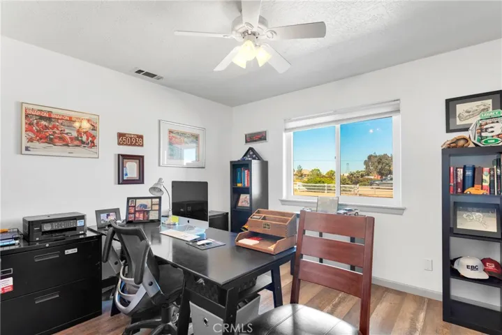 14389 Musgrave Road, Oak Hills, California 92344