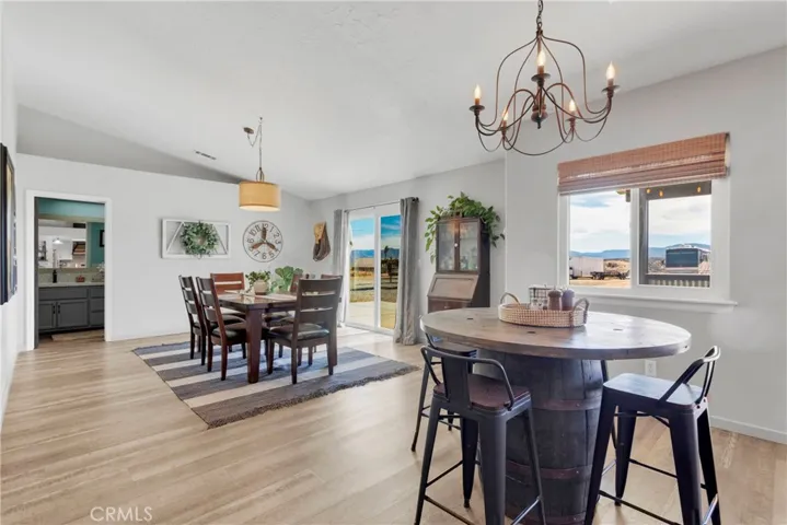 14389 Musgrave Road, Oak Hills, California 92344