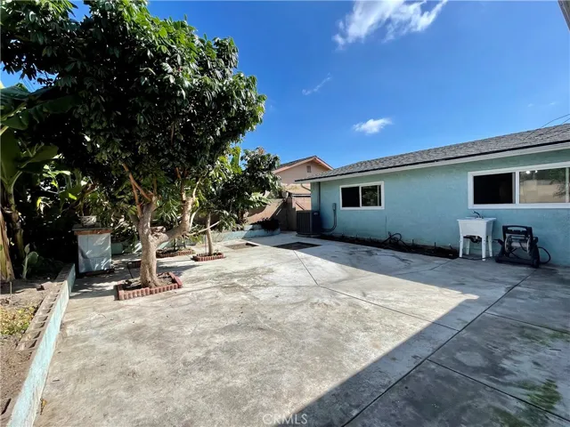 10681 Beacon Avenue, Garden Grove, California 92843