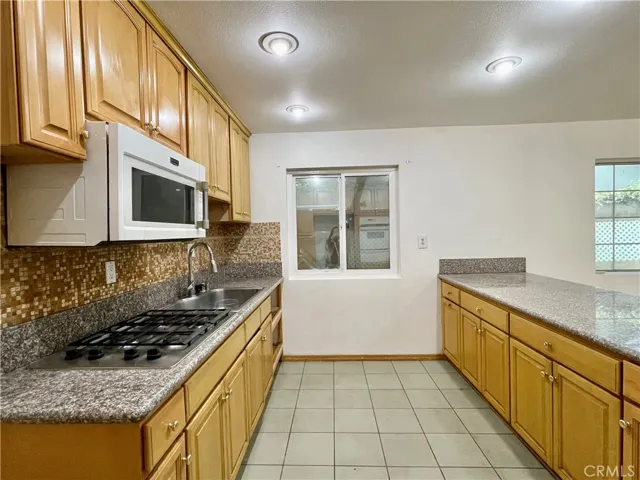 10681 Beacon Avenue, Garden Grove, California 92843
