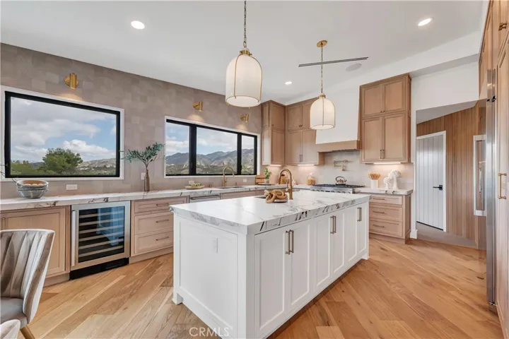 16129 Sky Ranch Road, Canyon Country, California 91387