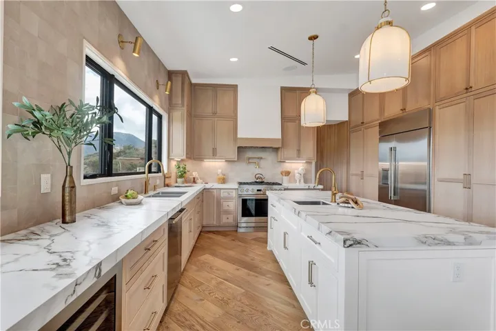 16129 Sky Ranch Road, Canyon Country, California 91387