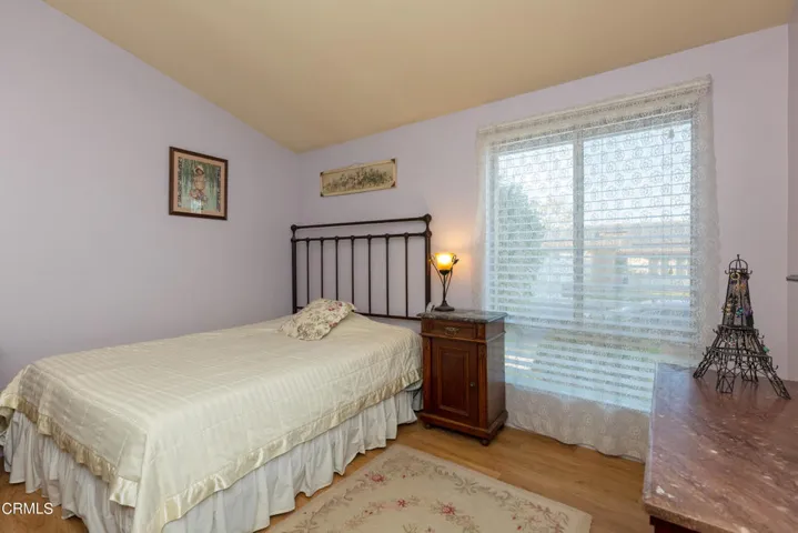 960 Belmont St-6423