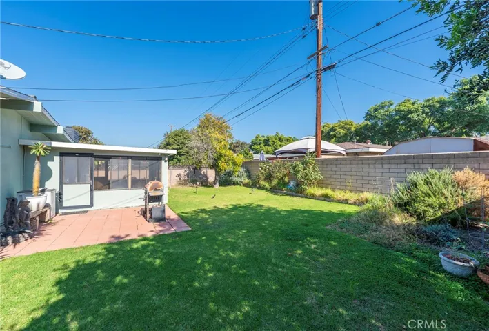 1000 N Acacia Avenue, Fullerton, California 92831