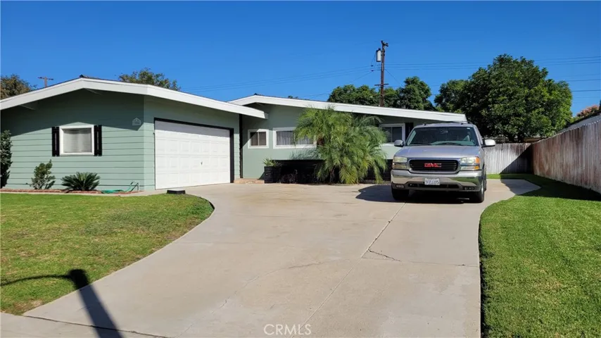 1000 N Acacia Avenue, Fullerton, California 92831