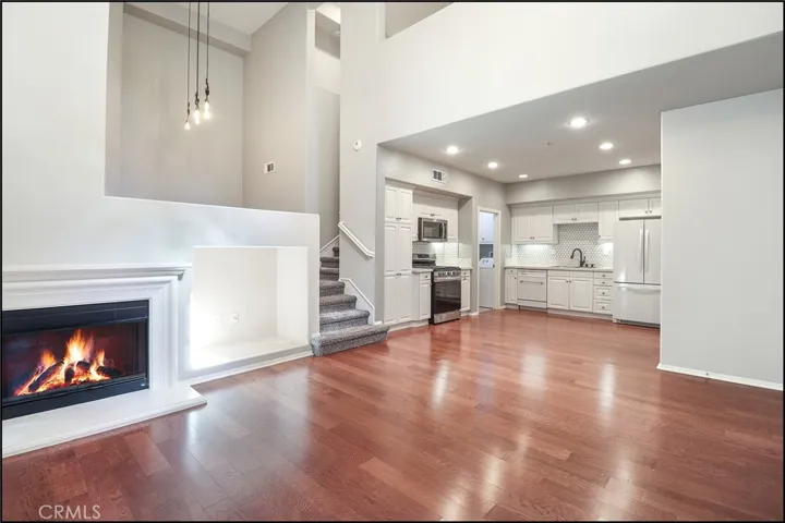 39 Stepping Stone, Irvine, California 92603