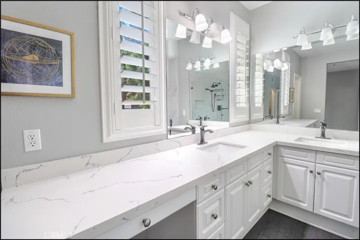 39 Stepping Stone, Irvine, California 92603