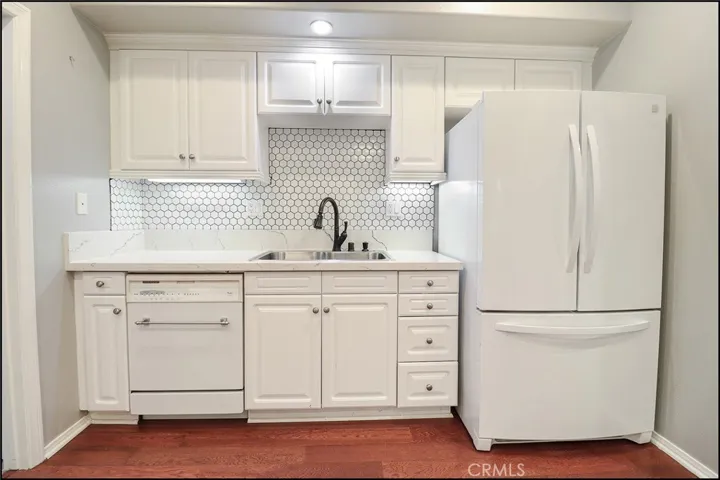 39 Stepping Stone, Irvine, California 92603