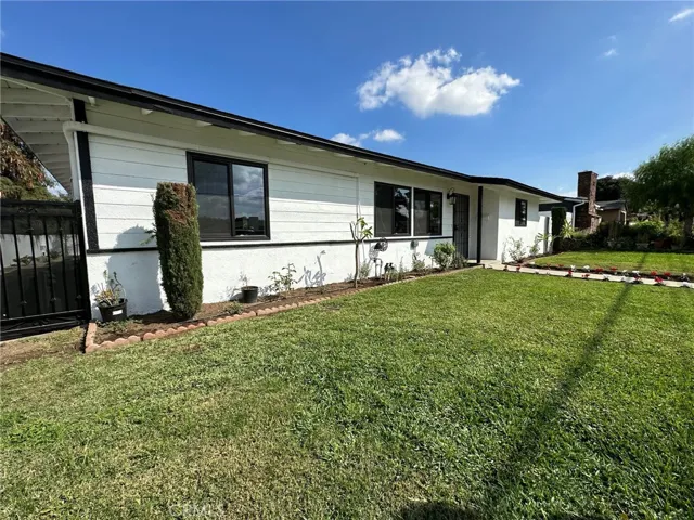 15437 Temple Avenue, La Puente, California 91744