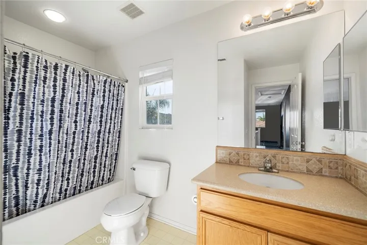 31617 Pompei Lane, Winchester, California 92596