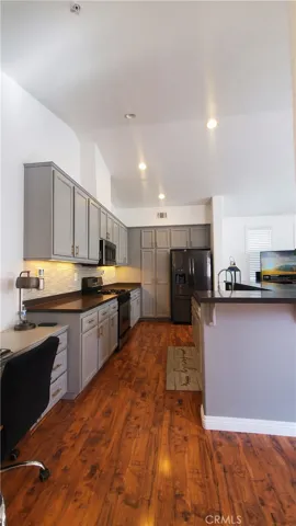 184 Sellas S Road, Ladera Ranch, California 92694