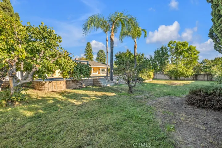 10201 Wystone Avenue, Northridge, California 91324