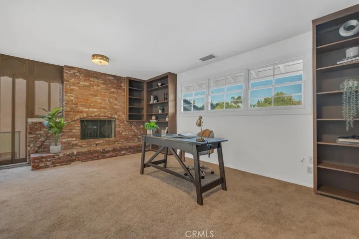 10201 Wystone Avenue, Northridge, California 91324