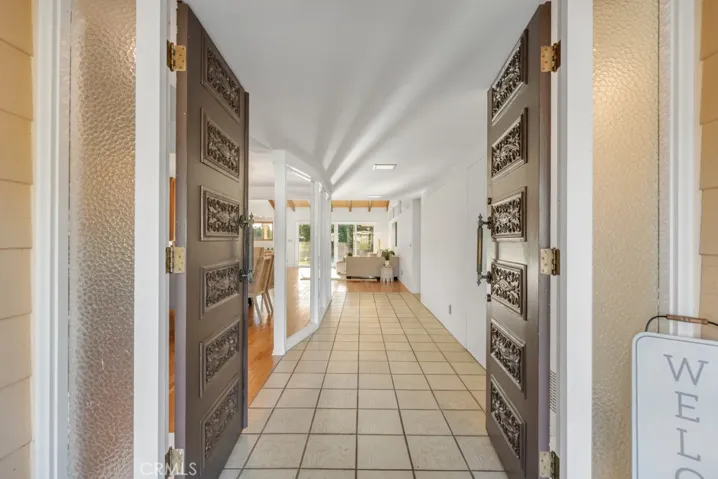 10201 Wystone Avenue, Northridge, California 91324
