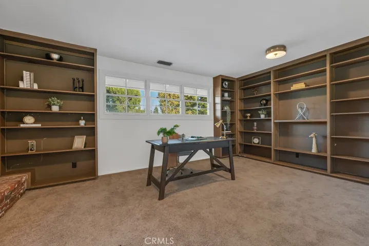 10201 Wystone Avenue, Northridge, California 91324