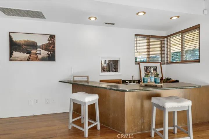 10201 Wystone Avenue, Northridge, California 91324