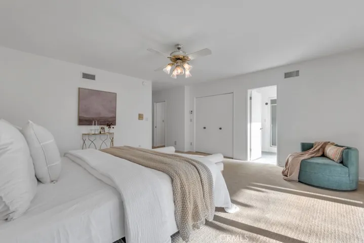 10201 Wystone Avenue, Northridge, California 91324