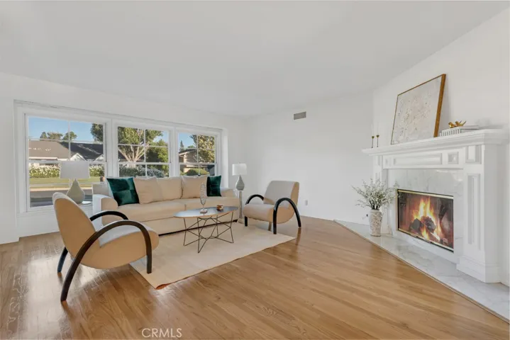 10201 Wystone Avenue, Northridge, California 91324