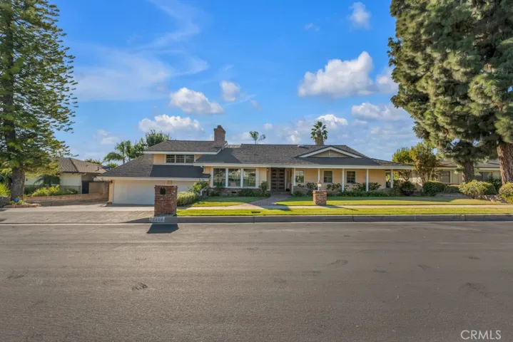 10201 Wystone Avenue, Northridge, California 91324