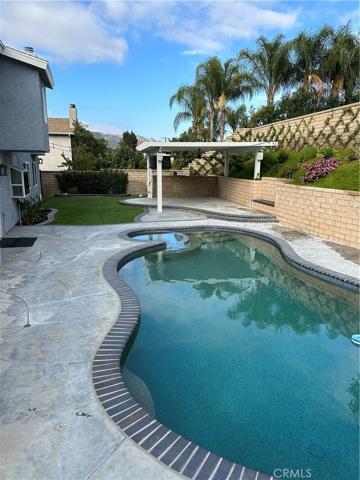 23737 Adamsboro Drive, Newhall, California 91321