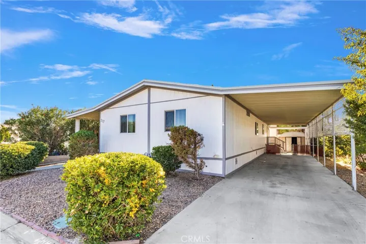 15252 Seneca Road 317, Victorville, California 92392