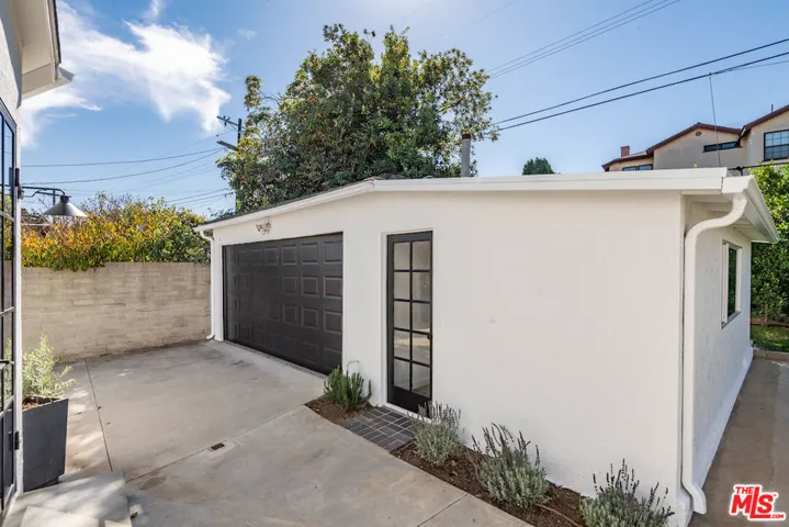 7635 Boeing Avenue, Los Angeles, California 90045