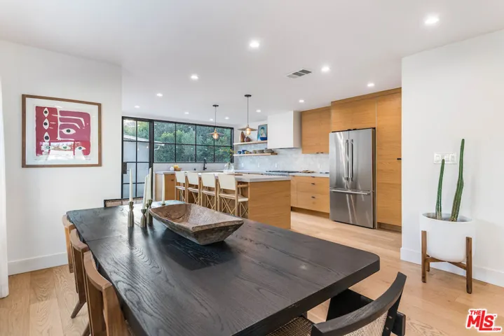 7635 Boeing Avenue, Los Angeles, California 90045