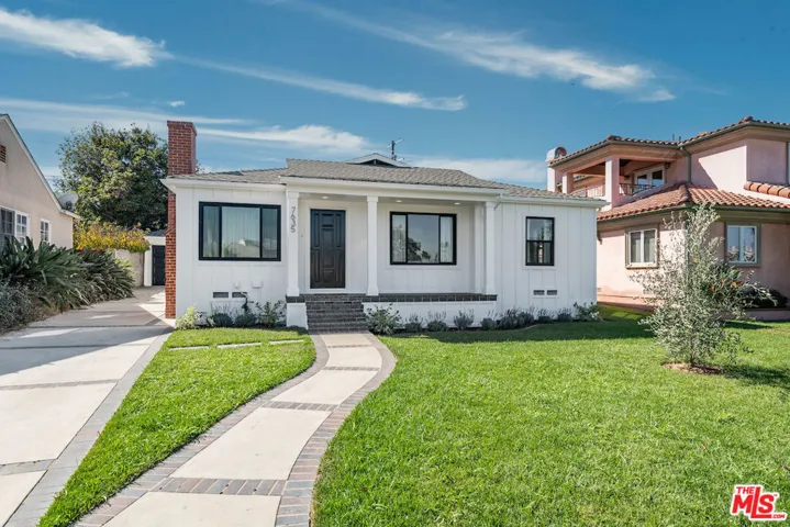 7635 Boeing Avenue, Los Angeles, California 90045